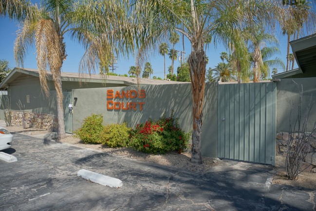 Building Photo - 622 S Warm Sands Dr