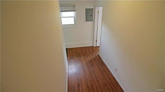 Building Photo - 652 N 38th St