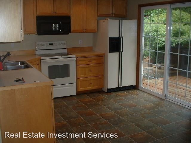 Building Photo - 3 br, 1 bath House - 14214 HOLLYBURN LN KPN