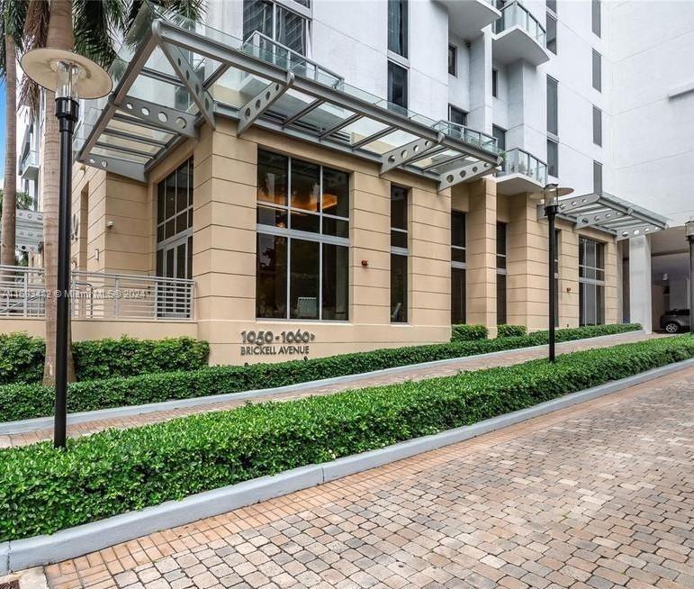 Foto principal - 1050 Brickell Ave