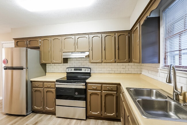 Foto del edificio - 104 Eldorado Ct