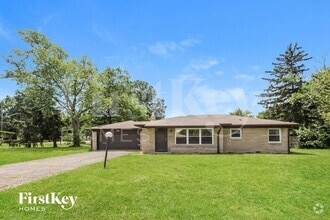 Building Photo - 1002 Hathaway Dr