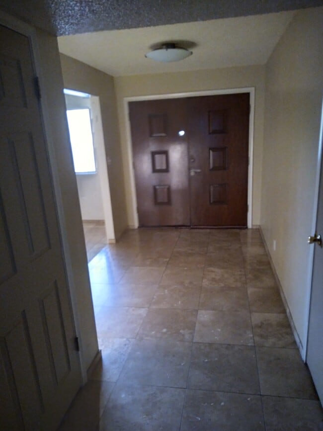 Foto del edificio - 6734 N 19th St