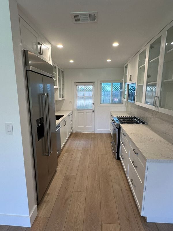 Building Photo - 1502 Clay St