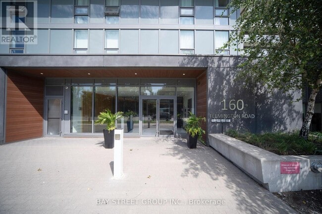 Building Photo - 160 Flemington Rd