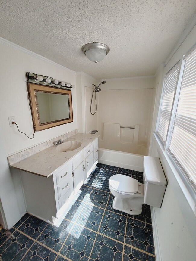 Foto del edificio - 2 bedroom in the heart of Gastonia
