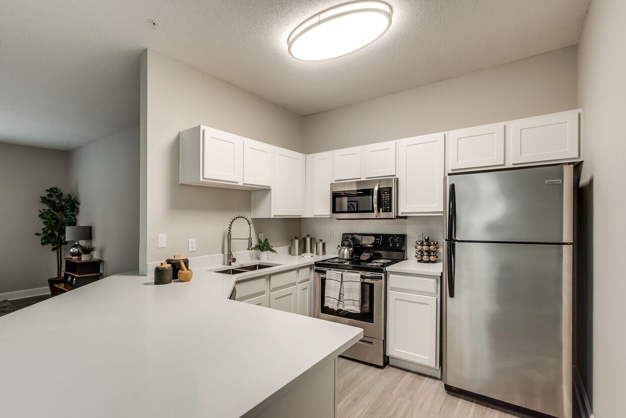Foto principal - Get a $350 Gift Card + Spacious 1-Bed Home!