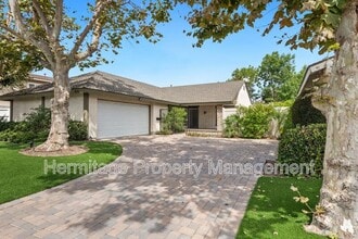 Building Photo - 4111 Reyes St