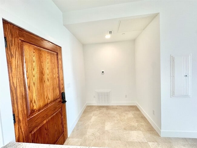 Foto del edificio - 2102 Mechanic St