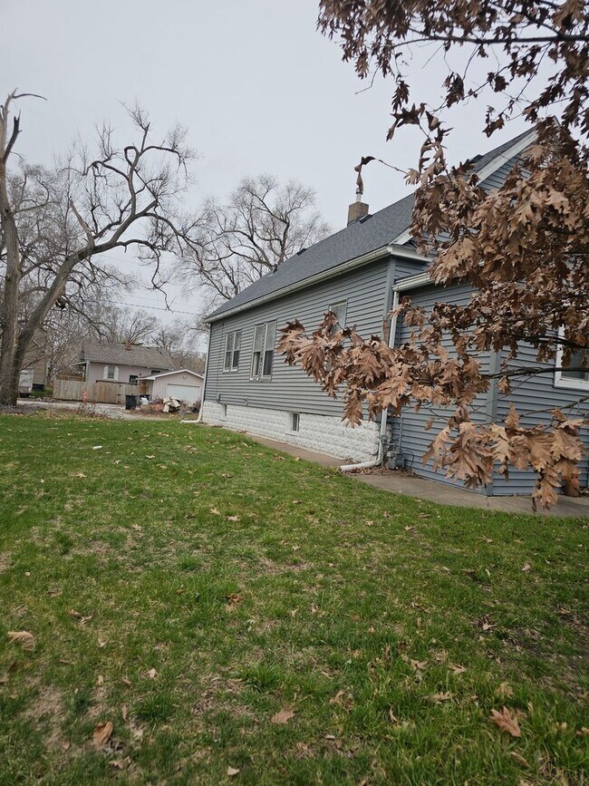 Foto del edificio - 2 Bedroom Home for Rent