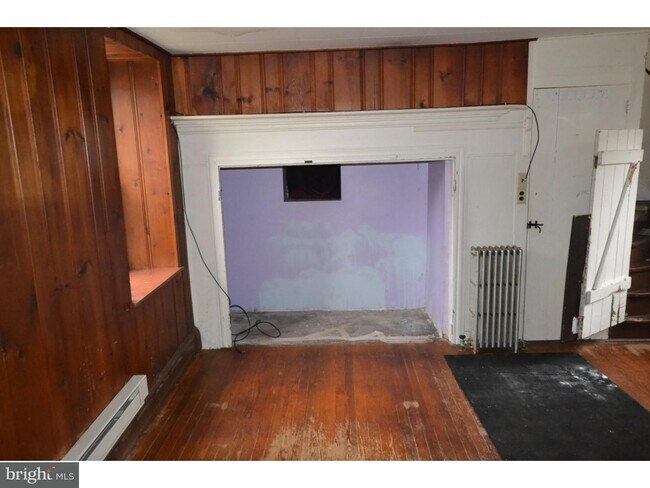 Building Photo - 130 W Park Ave
