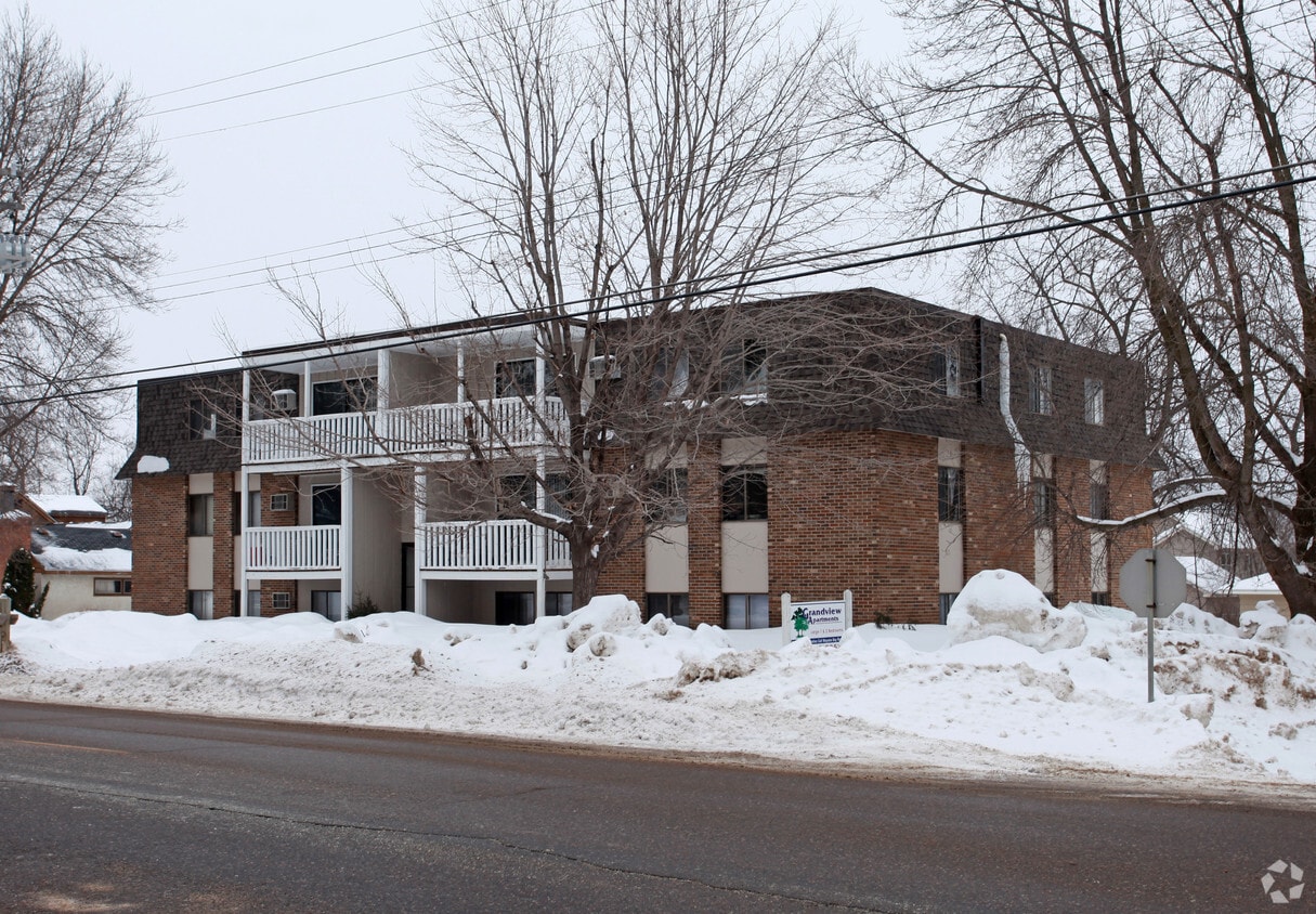 Primary Photo - Grandview Apartments