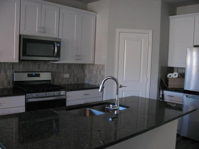 Foto del edificio - 1120 Blue Ridge Pl