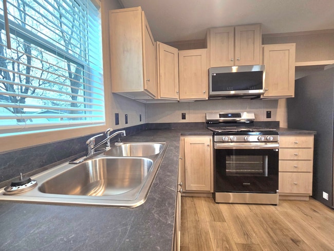 Foto del edificio - 119 Georgia St