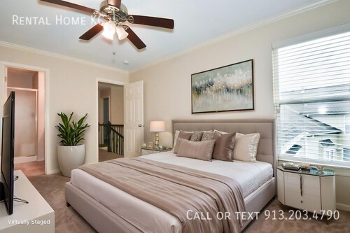 Foto del edificio - 14807 Robinson St