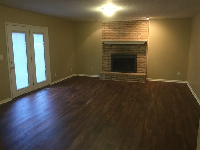 Foto del edificio - 3543 Oak Spring Dr