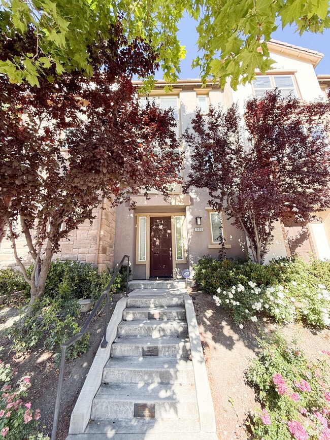 Building Photo - 1506 McCandless Dr