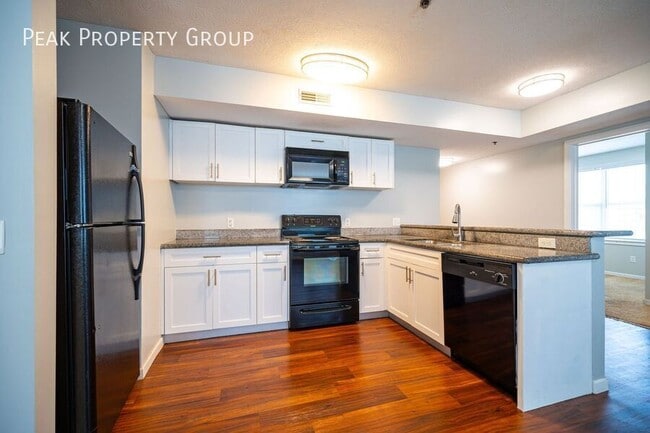 Foto del edificio - 250 Chittenden Ave