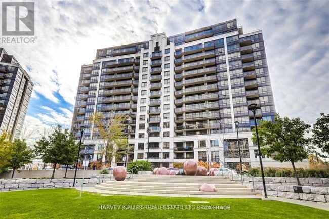 Building Photo - 1070-1070 Sheppard Ave W