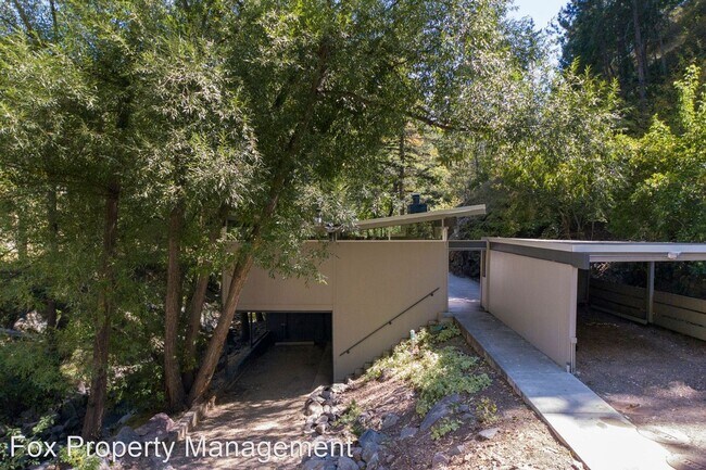 Building Photo - 3 br, 1 bath House - 785 Fourmile Canyon D...