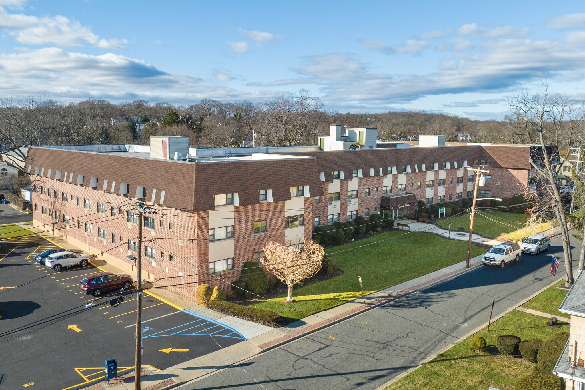 Elizabeth Gardens Corp.