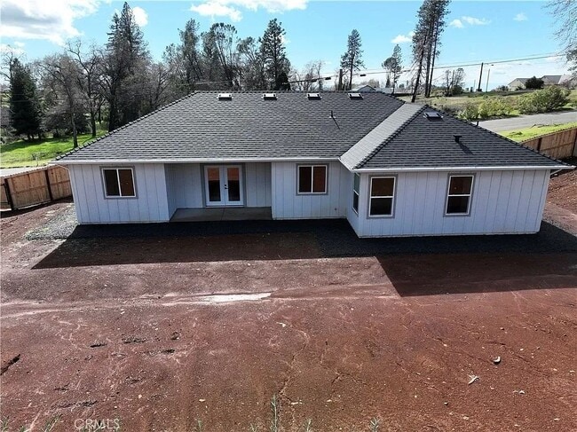 Building Photo - 5980 Crestmoor Dr