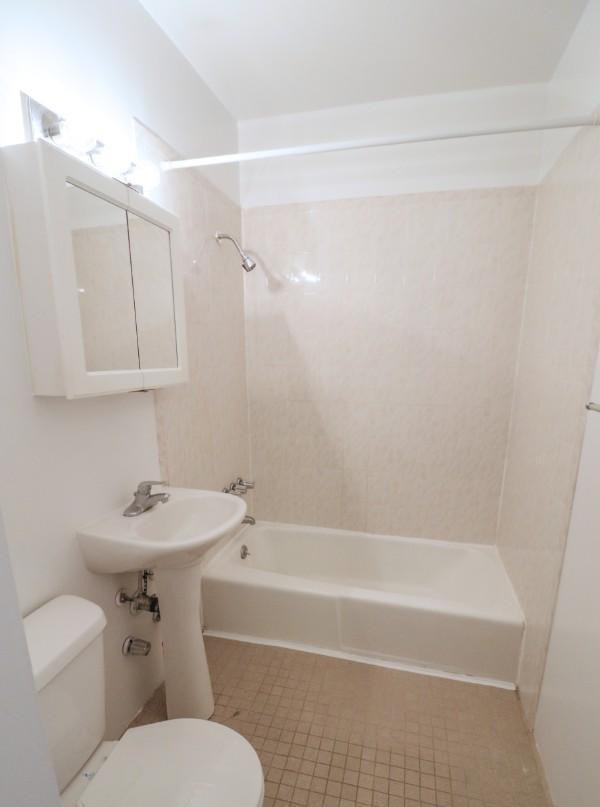 Foto del edificio - 270 W 25th St