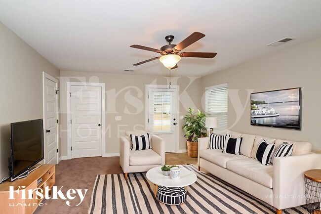 Foto del edificio - 155 Deer Creek Dr