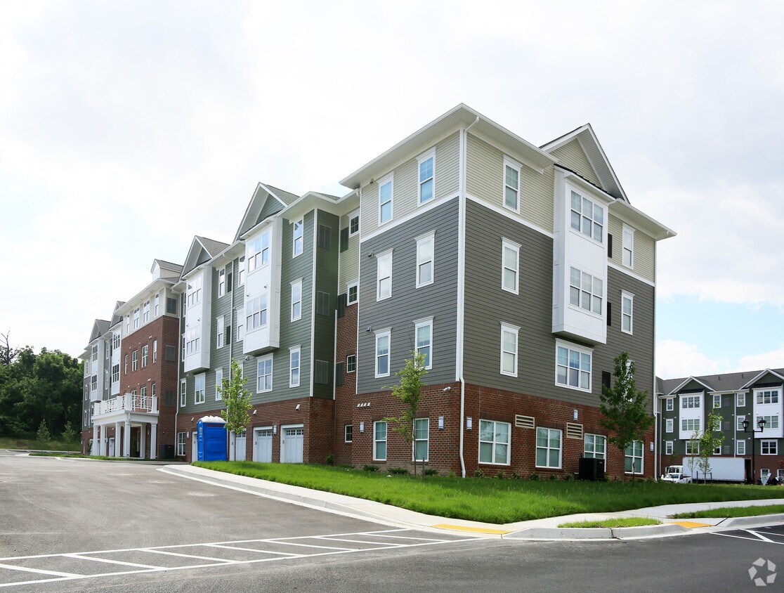 Merritt Station Apartments Dundalk Md Apartments Com