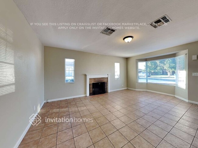 Foto del edificio - 259 E Marilyn Ave