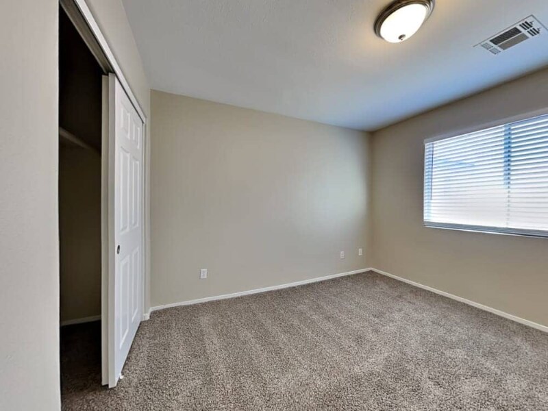 Foto principal - 6323 Blushing Willow St