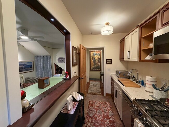 Building Photo - 1735 Germaine Ct