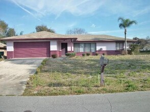 Building Photo - 988 Sweetbrier Dr
