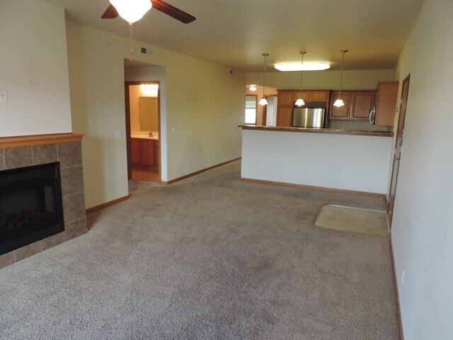 Building Photo - $1,550 | 3 Bedroom, 2 Bathroom Condo | Pet...