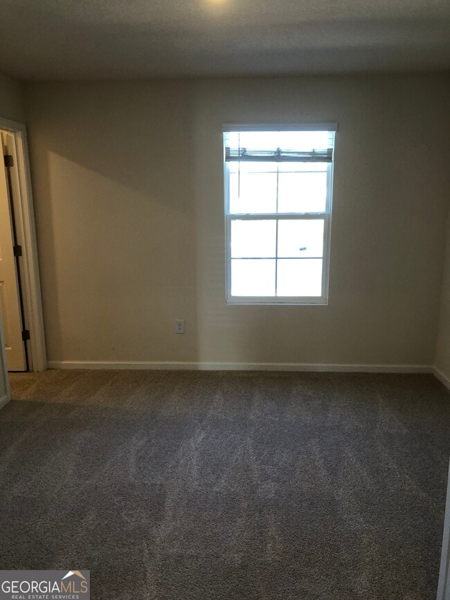 Building Photo - 86424 Shortline Cir