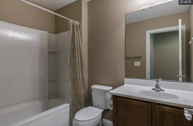 Foto del edificio - 10743 W Desert Elm Ln