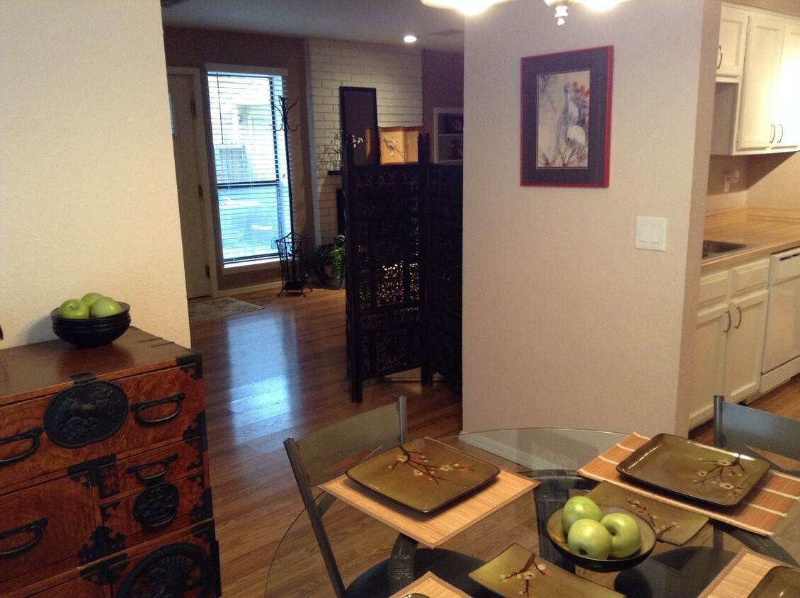 Foto principal - 11423 Springhollow Rd