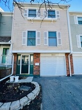 Building Photo - 2021 Farnham Ct