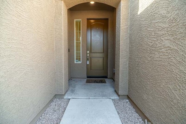 Foto del edificio - 4041 E Roy Rogers Rd