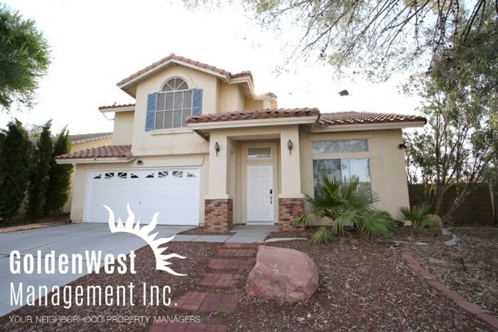 Foto principal - Elegant Cozy 3Bdm 2.5Ba Home in Las Vegas!