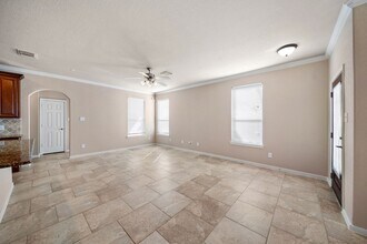 Building Photo - 153 E Montfair Blvd