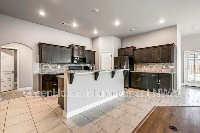 Building Photo - 971 Redfree Dr