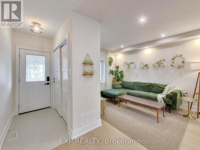 Photo du bâtiment - 37 Gilbert Ave