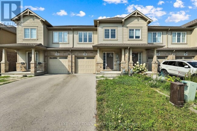 Building Photo - 100 Monarch St