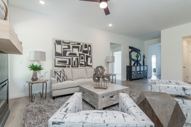 Foto del edificio - 6055 W Swather Ct