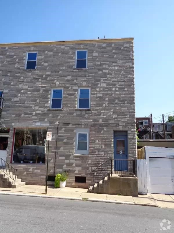 Building Photo - 53 N Water St