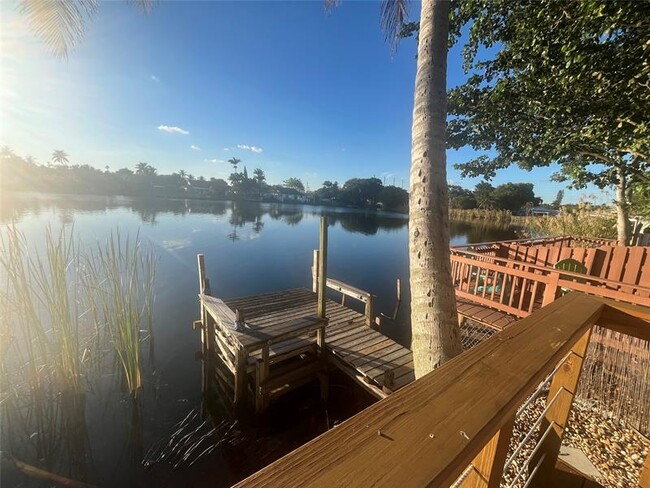 Foto del edificio - 5507 SW 24th Ave