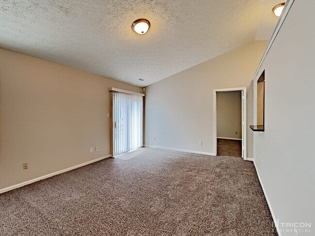 Building Photo - 2607 Cooper Pointe Circle Indianapolis IN
