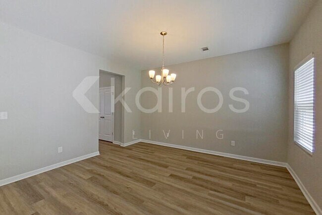 Building Photo - 123 Williams Ln