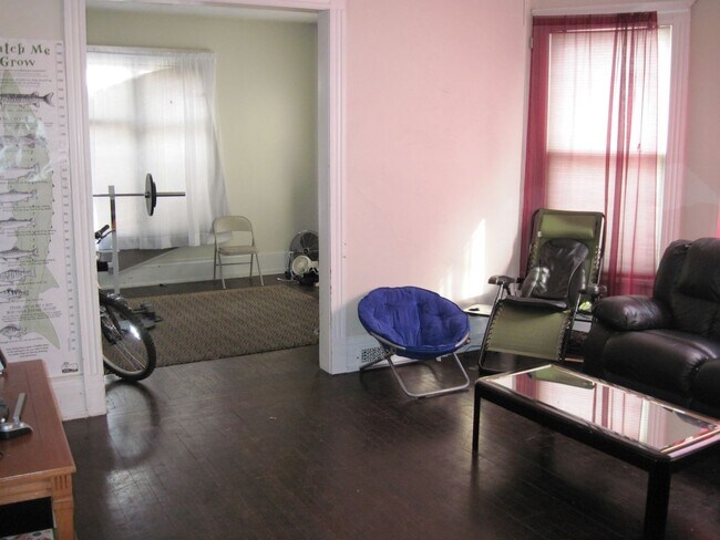 Foto del edificio - 2609 N Maryland Ave